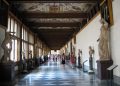 Bomba d’acqua sugli Uffizi: bagnato il Bacco di Caravaggio