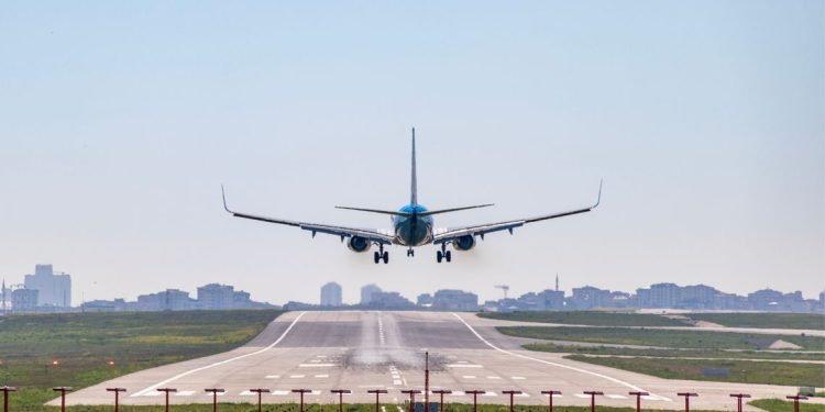 Nuove Rotte, approvate le direttive per il potenziamento del traffico aereo