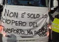 Autotrasportatori, prosegue la protesta nel Sud Italia
