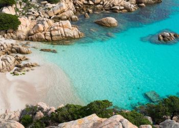 Turismo: la Sardegna per la prima volta entra nella prestigiosa lista “Where to Go” delle destinazioni consigliate per il 2027