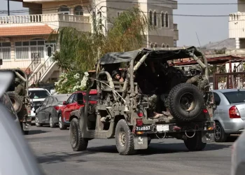 Media, decine di palestinesi arrestati in blitz del regime sanguinario israeliano nella Cisgiordania occupata
