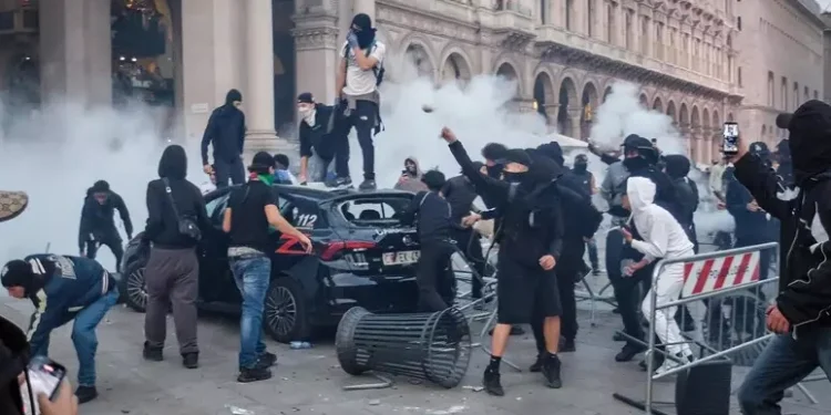 La protesta per il carovita diventa guerriglia, Milano un campo di battaglia