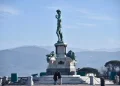 Trovata bombola di gas sotto il David a piazzale Michelangelo a Firenze