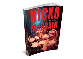 Nicko McBrain, arriva in Italia l’autobiografia dello storico batterista degli Iron Maiden