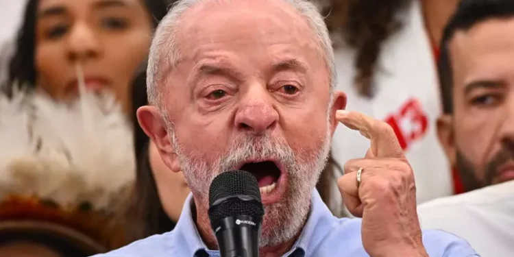 La rimonta di Lula online, exploit di contatti per battere Bolsonaro