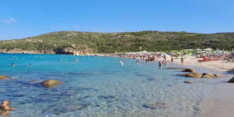 Il mare della Sardegna si conferma fra i più puliti anche nel 2026