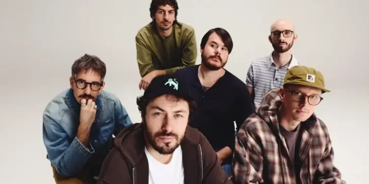 Pinguini Tattici Nucleari, il nuovo album “Replay” esce il 4 dicembre