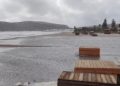 Cagliari, mareggiata al Poetto: spiaggia sommersa dall’acqua