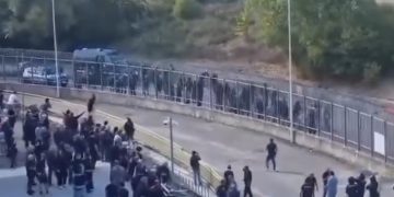 Campobasso-Torres, tensione tra ultras all’esterno della curva