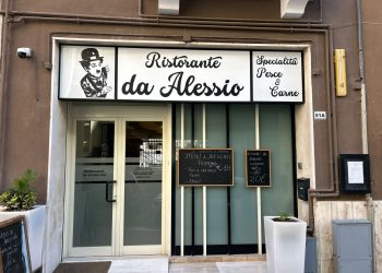Un angolo di Cagliari dove il mare si guarda… e si gusta