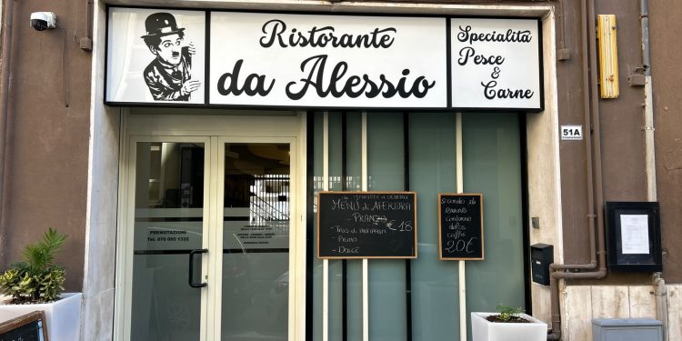 Un angolo di Cagliari dove il mare si guarda… e si gusta