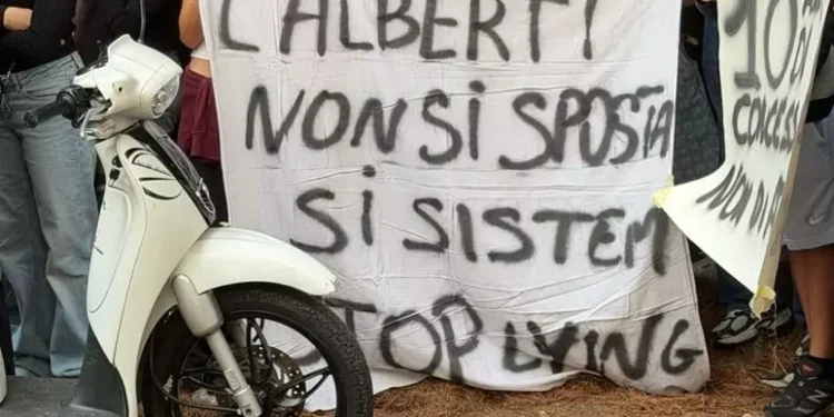 Protesta all’istituto Alberti a Cagliari ‘nostro futuro è liceo sportivo’
