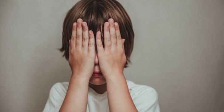 Nel 2025 oltre 7mila minorenni vittime di violenza, dal 2015 i reati di abuso aumentati del 43%