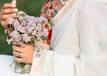 Aumentano i matrimoni precoci, l’allarme: “4 milioni di bambine in più a rischio”