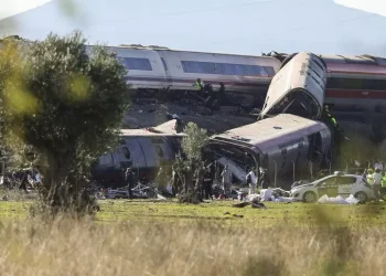 Spagna: Toledo, almeno 39 morti nello scontro tra due treni alta velocità sulla linea Madrid-Siviglia