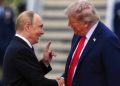 Trump: “Accordo con Putin sul gasolio. I prezzi caleranno”